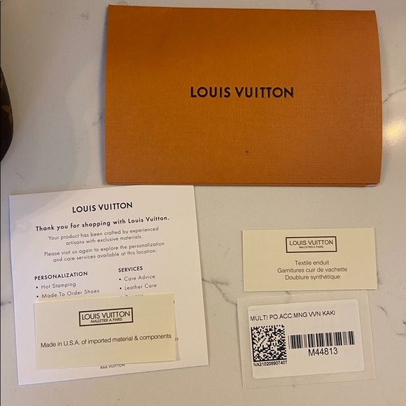 Louis Vuitton Pochette Métis Accessories with Khaki green strap . 100 %authentic - Picture 4 of 8